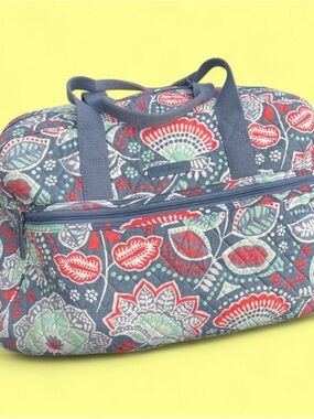 Vera Bradley Nomadic Floral Quilted Floral Travel Weekender in Navy, Red & Mint